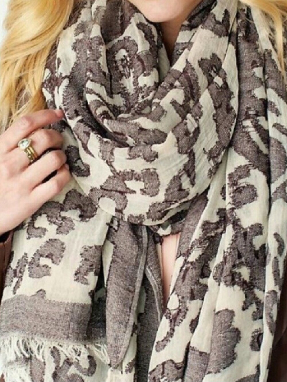 Silpada Sydnee Scarf
